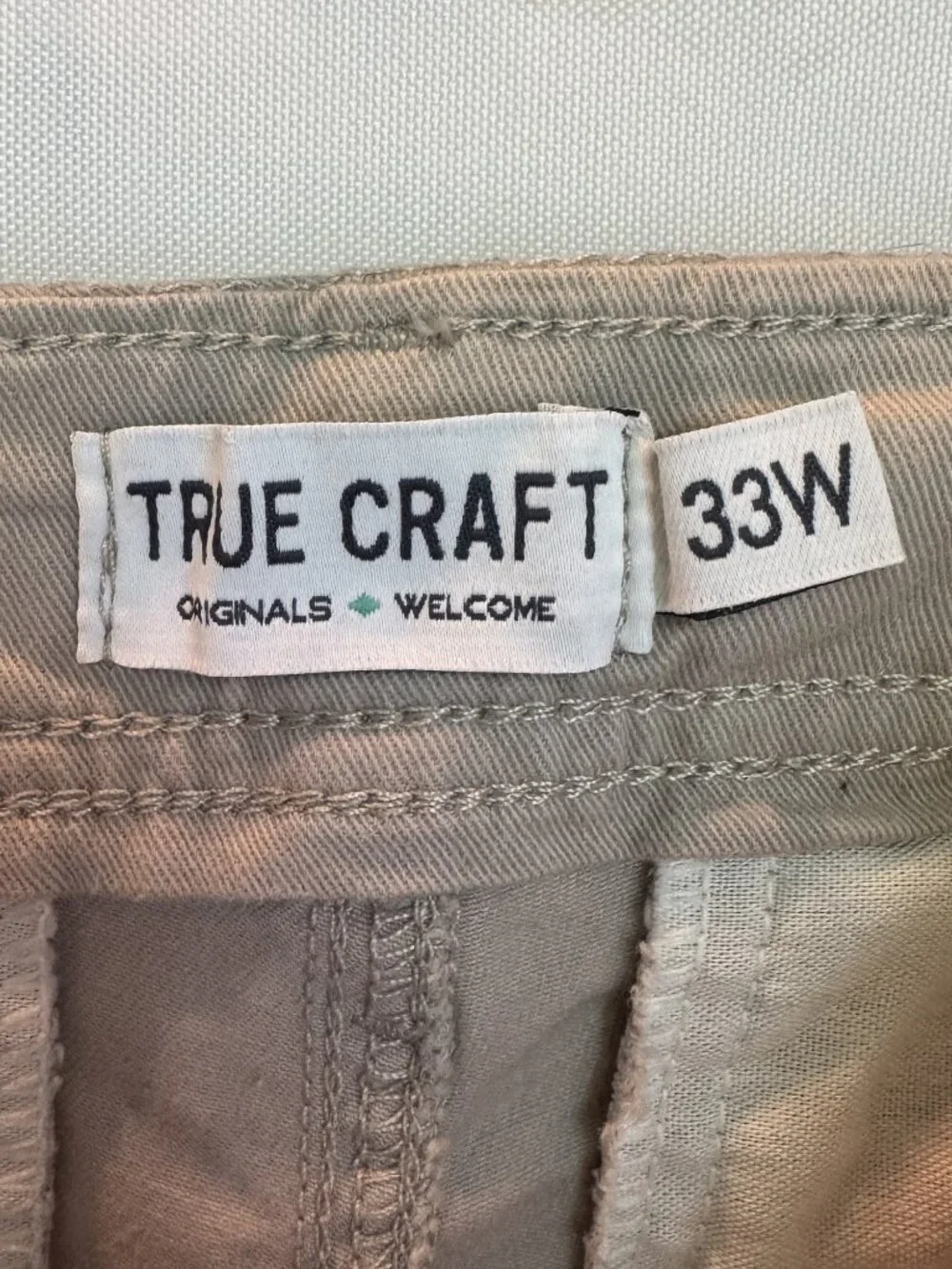 True Craft Men's Khaki Shorts - Size 33W